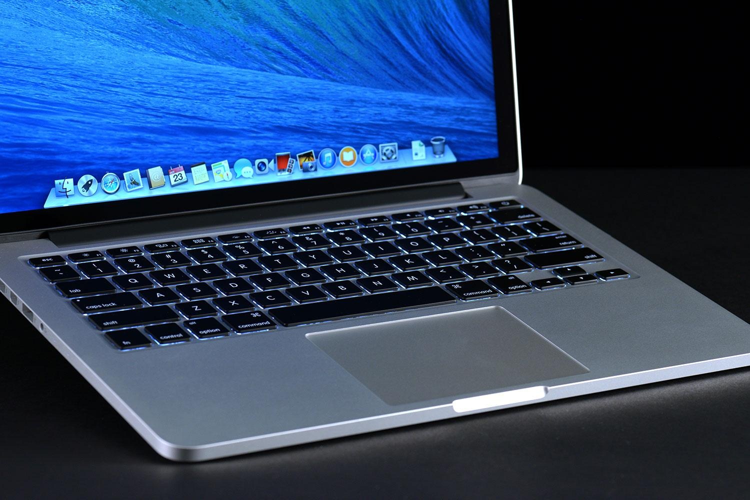 Продам ноутбуук Apple MacBook Pro 13" MGX92 Retina display
